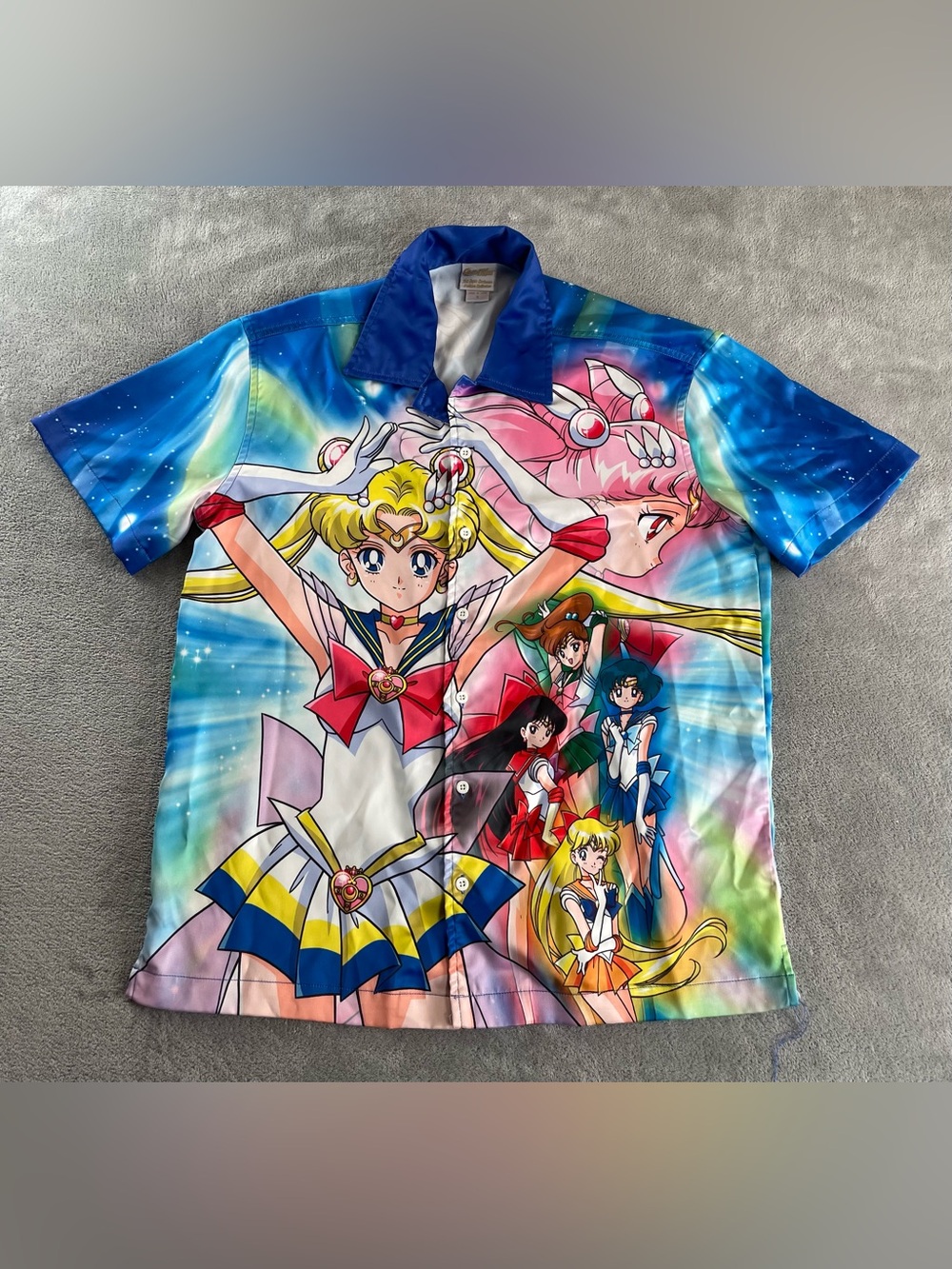 Salior Moon Button Down Shirt Hot Topic Exclusive Fashion Collection Men’s S / M